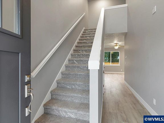 5th image of 1163 SW 11th Ave