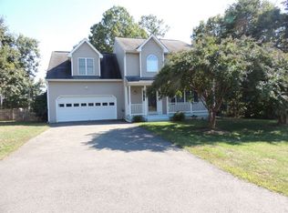 3611 Alberta Dr, Fredericksburg, VA 22408