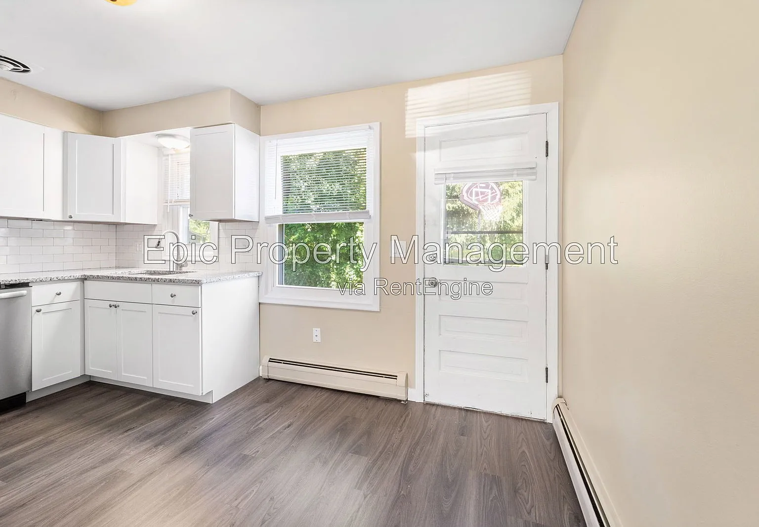 2 bed, 1.0 bath, $1,345 — Photo 4