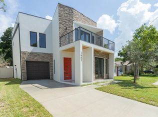 1661 9th St, Sarasota, FL 34236