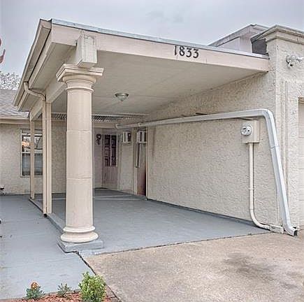 2nd image of 1833 Amber Ln