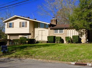 275 Sailboat Dr, Nashville, TN 37217