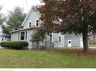 18 Spruce St, Gardiner, ME 04345