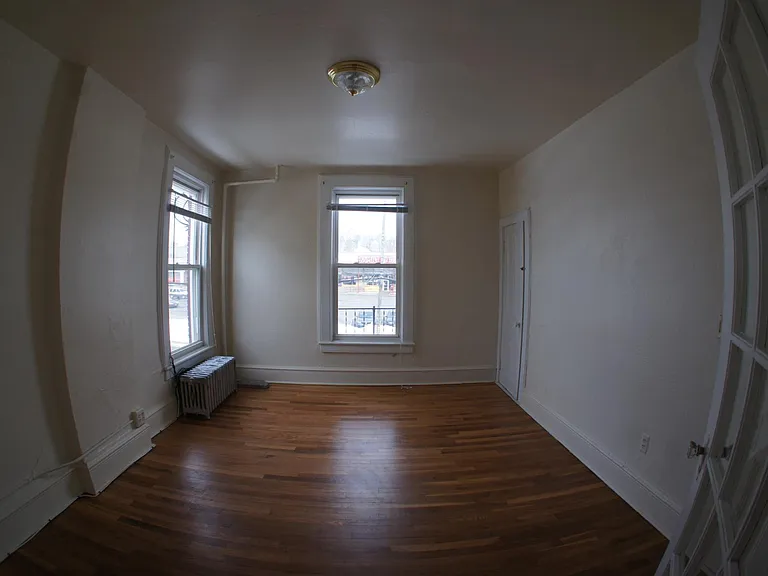 252 E Main St #3 — Photo 5