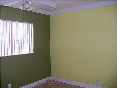 2nd image of 11120 NW 39th St
