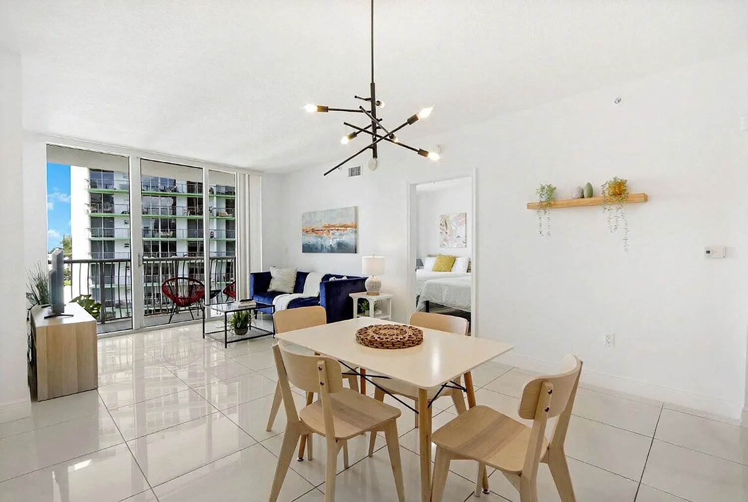 1 bed, 1.0 bath, $3,866 — Photo 3