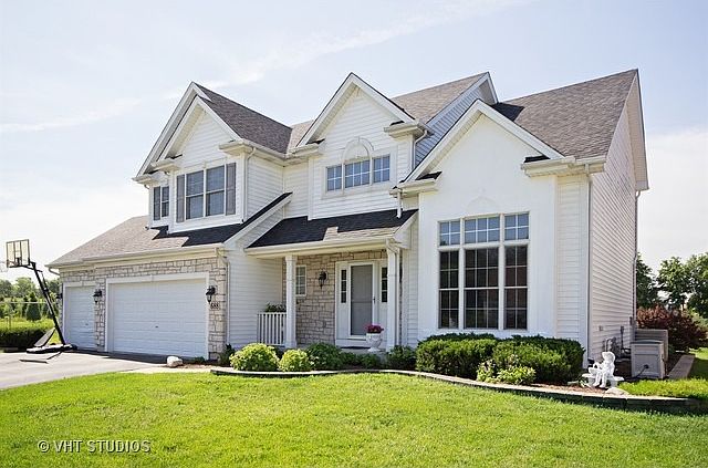 1st image of 688 Hammer Ln