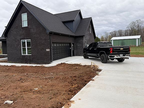 2nd image of 1719 Hazel Farms Ln