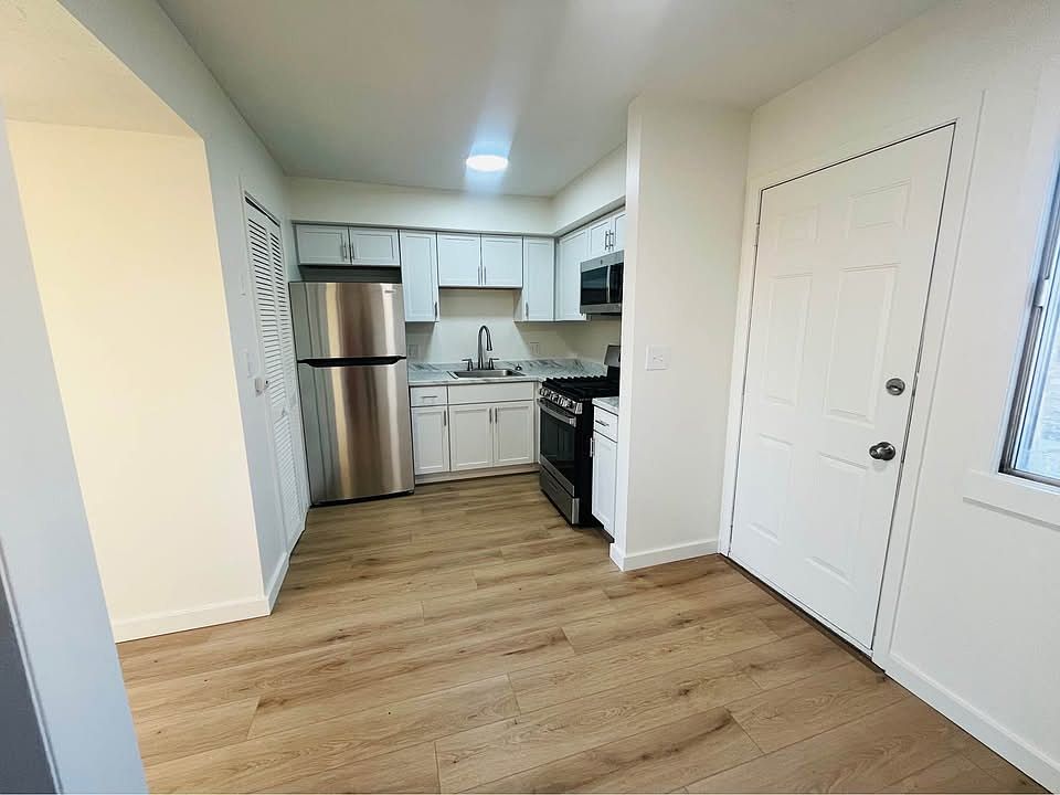 1st image of 3209 Renner Dr #41