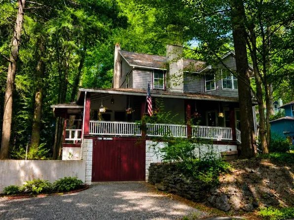 601 Kephart Ave, Mount Gretna, PA 17064