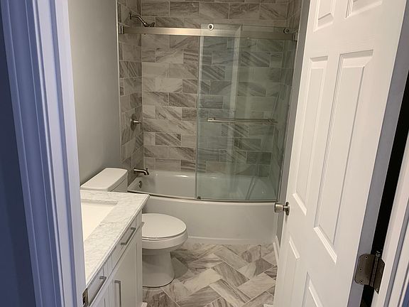 5th image of 1220 Cliffside Dr