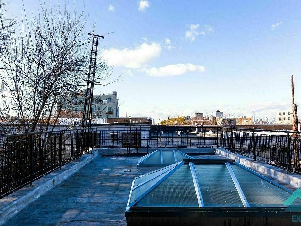 1st image of 331 Melrose St #3T