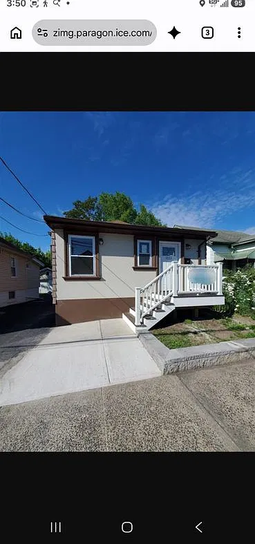 4 bed, 2.0 bath, 977 sqft, $3,500 — Photo 1