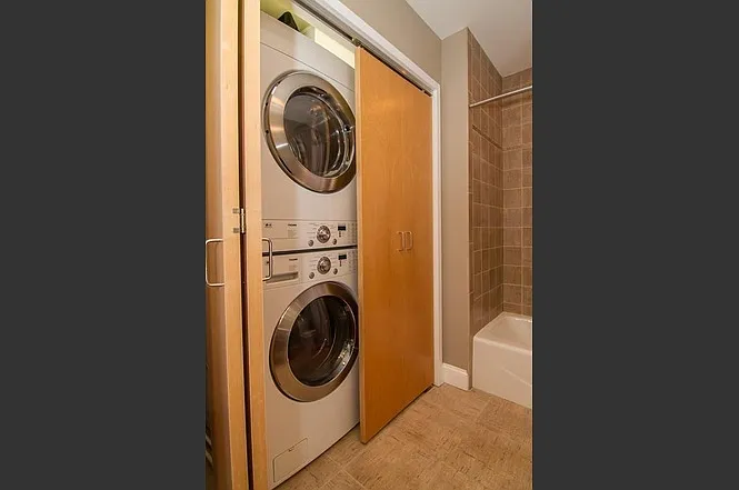 10 Ocean Ave #301 — Photo 8