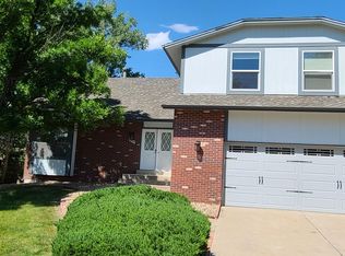 10746 E Maplewood Dr, Englewood, CO 80111