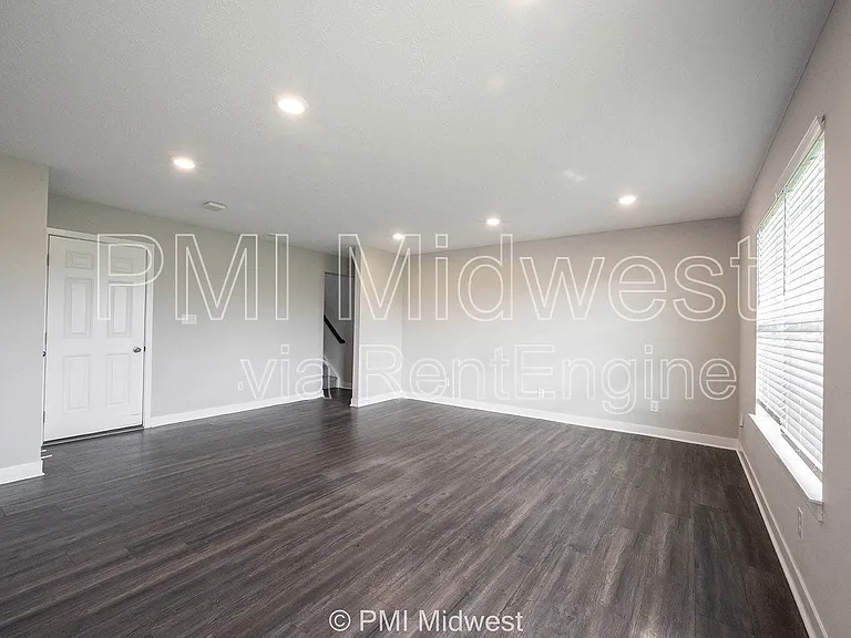 7278 Zanesville Rd — Photo 5
