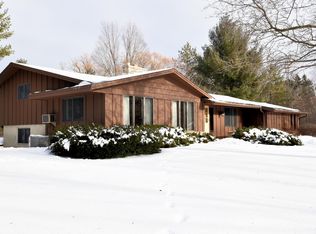 7106 5 Mile Rd, Racine, WI 53402