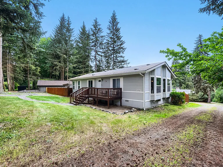 23332 E Echo Lake Rd — Photo 22