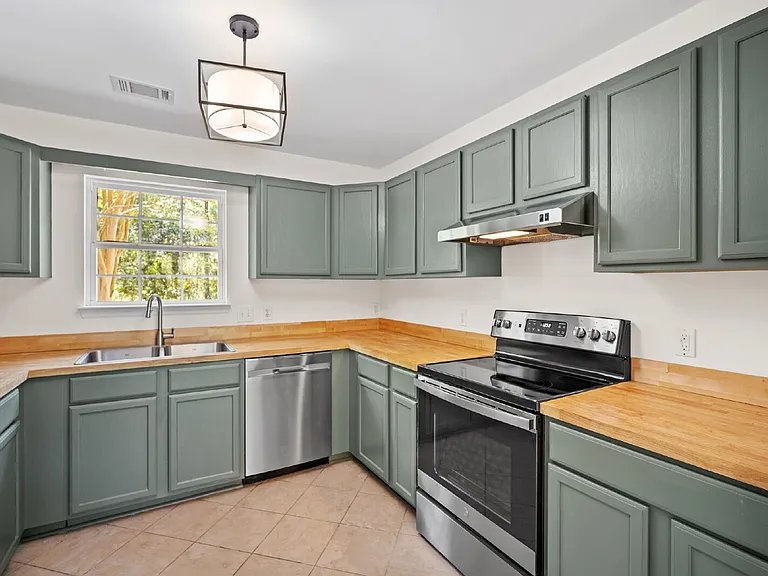 7 Grandiflora Ln — Photo 20