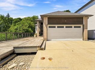 727 Apricot Dr #7, London, ON N6K5A7