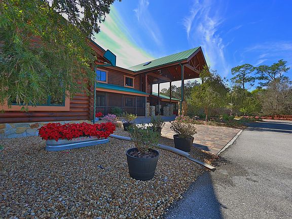 3rd image of 6385 NE Masters Ave