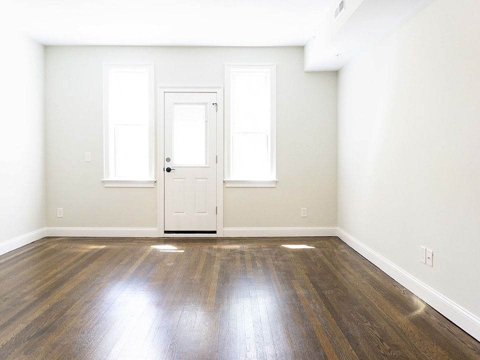 2017 Commonwealth Ave. #3 Boston (Brighton) Shared Unit Ph