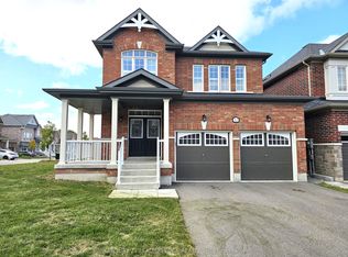 32 Clear Spring Ave, Georgina, ON L4P 0H7