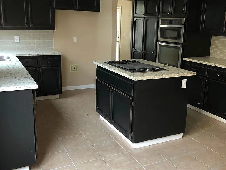 1100 Carolyn St — Photo 7