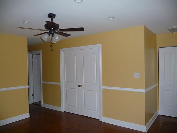 Bed 1 with pocket doors