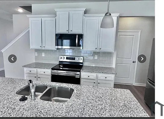 3 bed, 1817 sqft, $2,800 — Photo 4