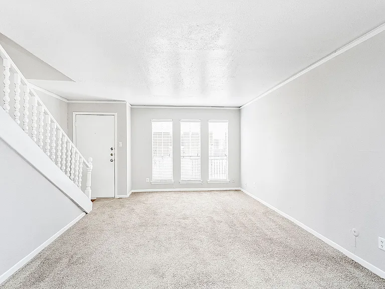 The Alora Apartments — Photo 17