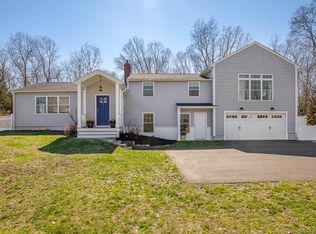 429 Mulberry Point Rd, Guilford, CT 06437