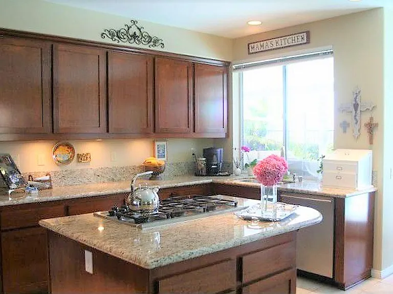 25565 Pacific Hills Dr — Photo 9