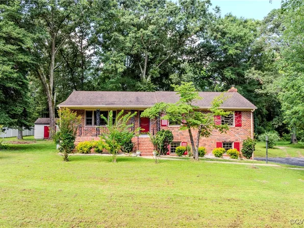 1020 Challis Ln, Sandston, VA 23150