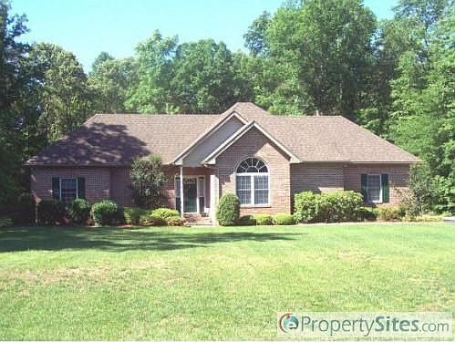 1st image of 22147 Woods Edge Ct