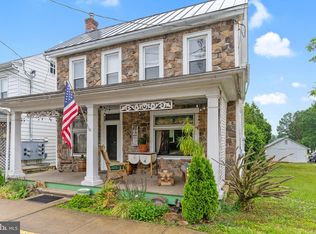 482 Main St, Oley, PA 19547