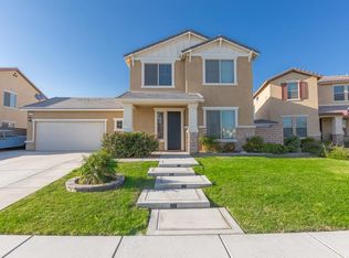 5786 Meeker Dr, Corona, CA 92880