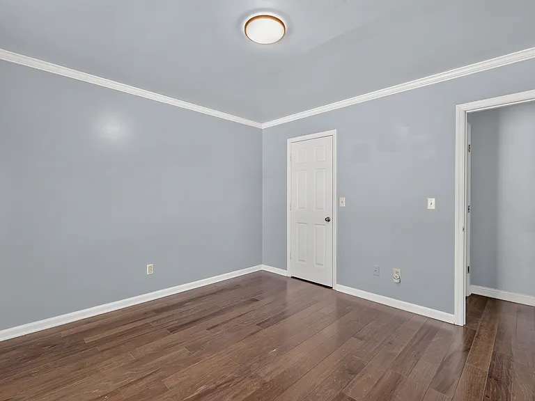3215 Arthur Dr — Photo 7