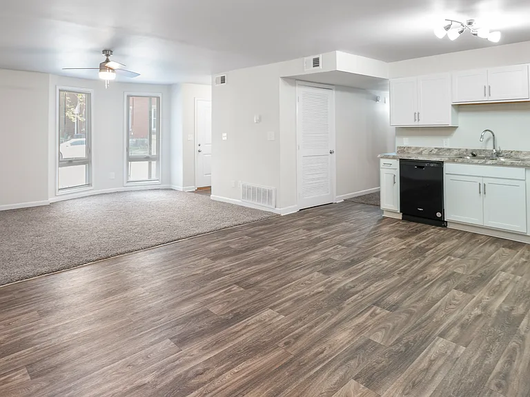 208 W Hill St #208 — Photo 9