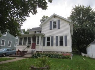 416 W Maple Ave, Newark, NY 14513
