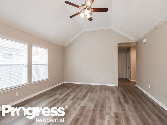 3rd image of 16723 Highland Villa Ln