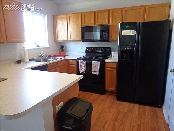 5th image of 2362 Jeanette Way