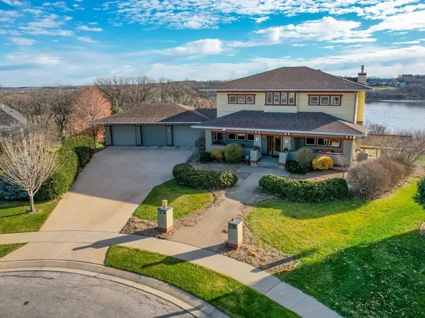 2056 Scenic View Ln SW, Rochester, MN 55902