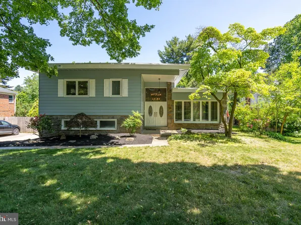 1123 Gainsboro Rd, Bala Cynwyd, PA 19004