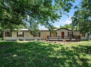 3523 Ridge Rd, Cedar Hill, TN 37032