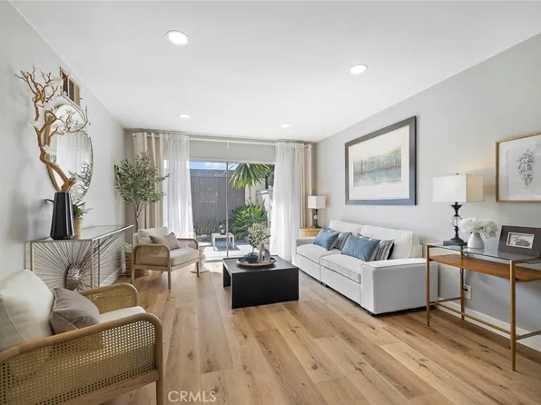 9875 Via Sonoma, Cypress, CA 90630