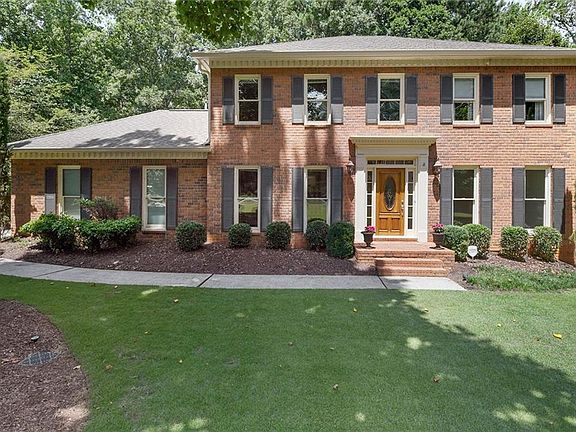 2nd image of 3520 New Heritage Dr