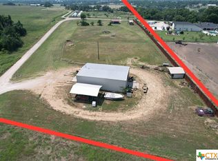 243 County Road 461, Thorndale, TX 76577