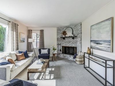 120 N Wright St, Santa Ana, CA, 92701