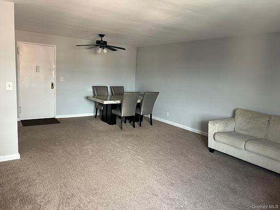 5th image of 4 Sadore Lane #7M